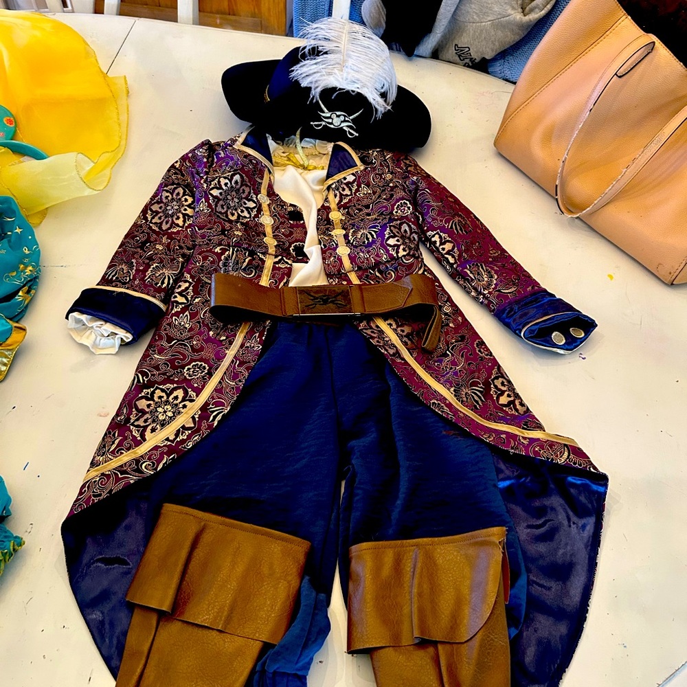 Disney Cruise line Pirate costume size XS